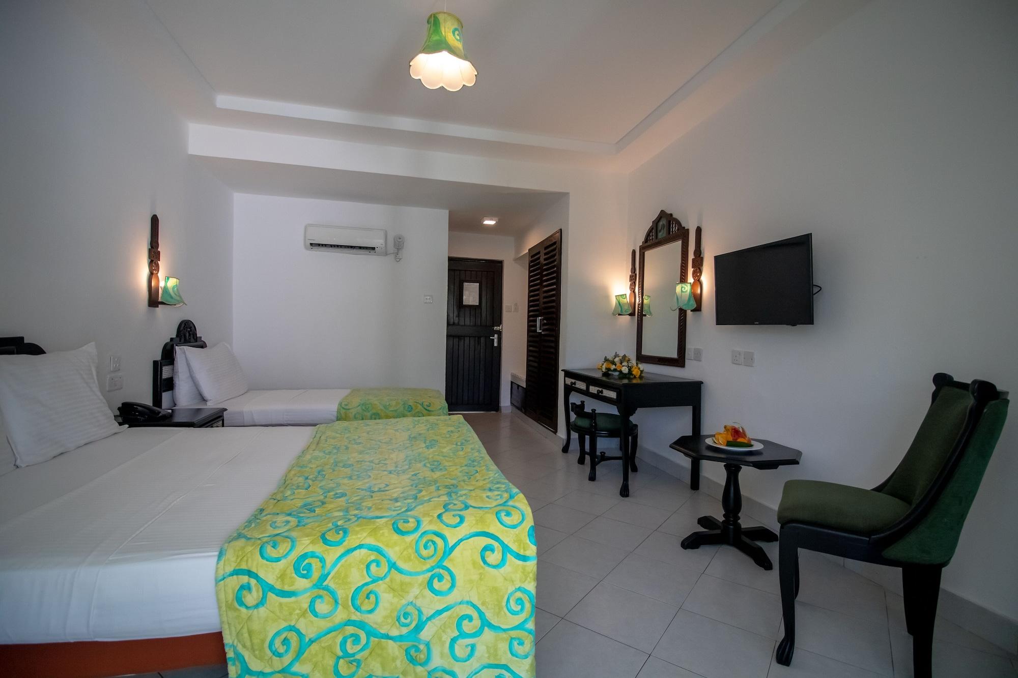 Bamburi Beach Hotel Exterior foto