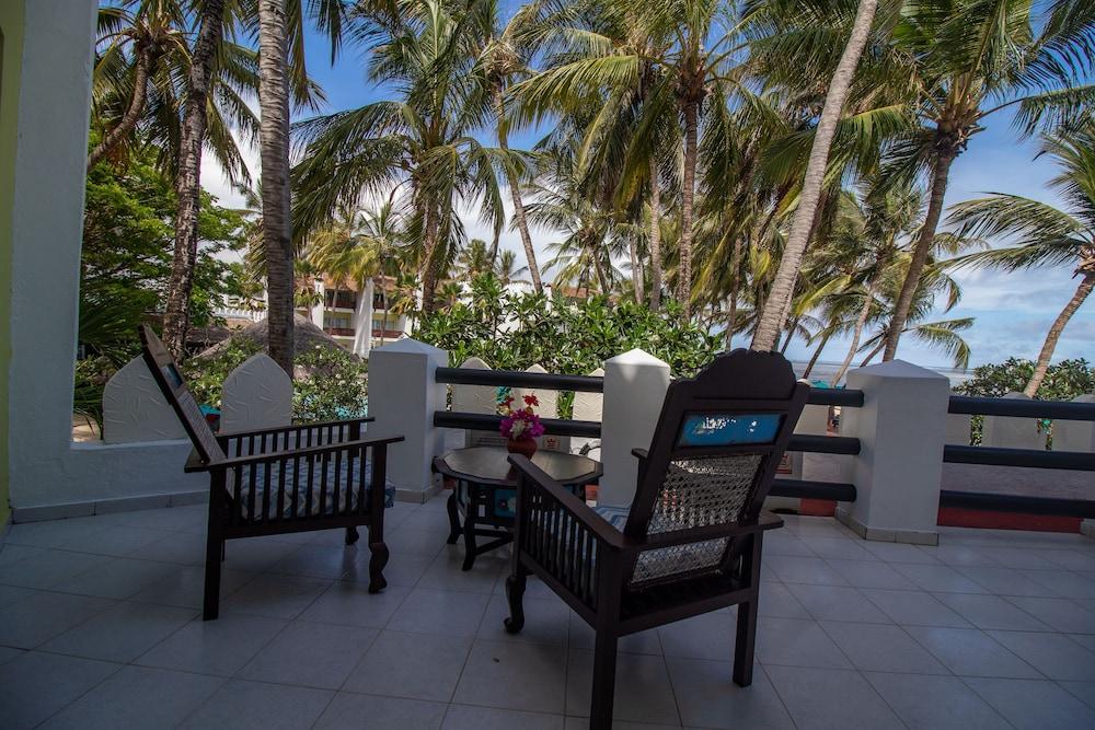 Bamburi Beach Hotel Exterior foto